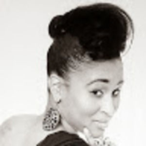 Meet your Posher, Amaryllis